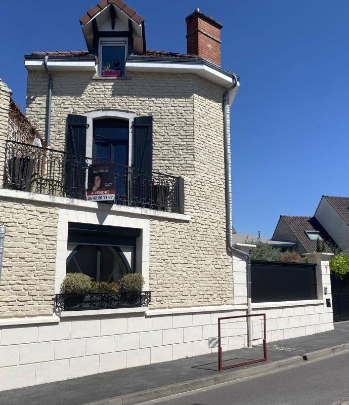 Image de l'annonce A VENDRE: SAINT-BRICE-COURCELLES – MAISON DE CARACTERE…