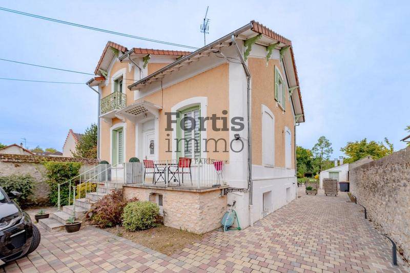 Image de l'annonce MONTEREAU-FAULT-YONNE-MAISON DE CARACTÈRE-210 M²-BIEN UNIQUE