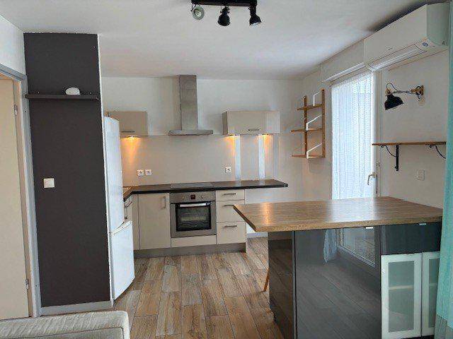 Image de l'annonce F2 MEUBLE -TERRASSES et GARAGE - 22…