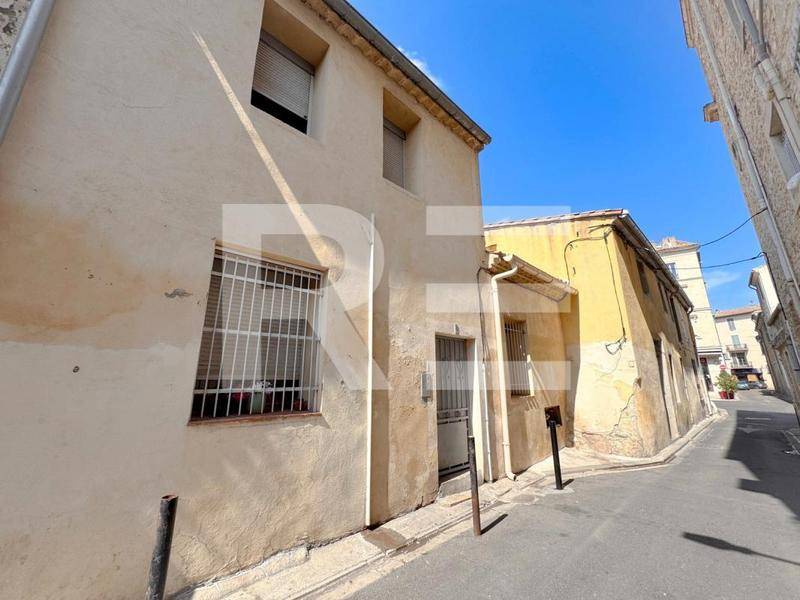 Image de l'annonce STUDIO MEUBLÉ (loué) – CENTRE-VILLE – IDÉAL…