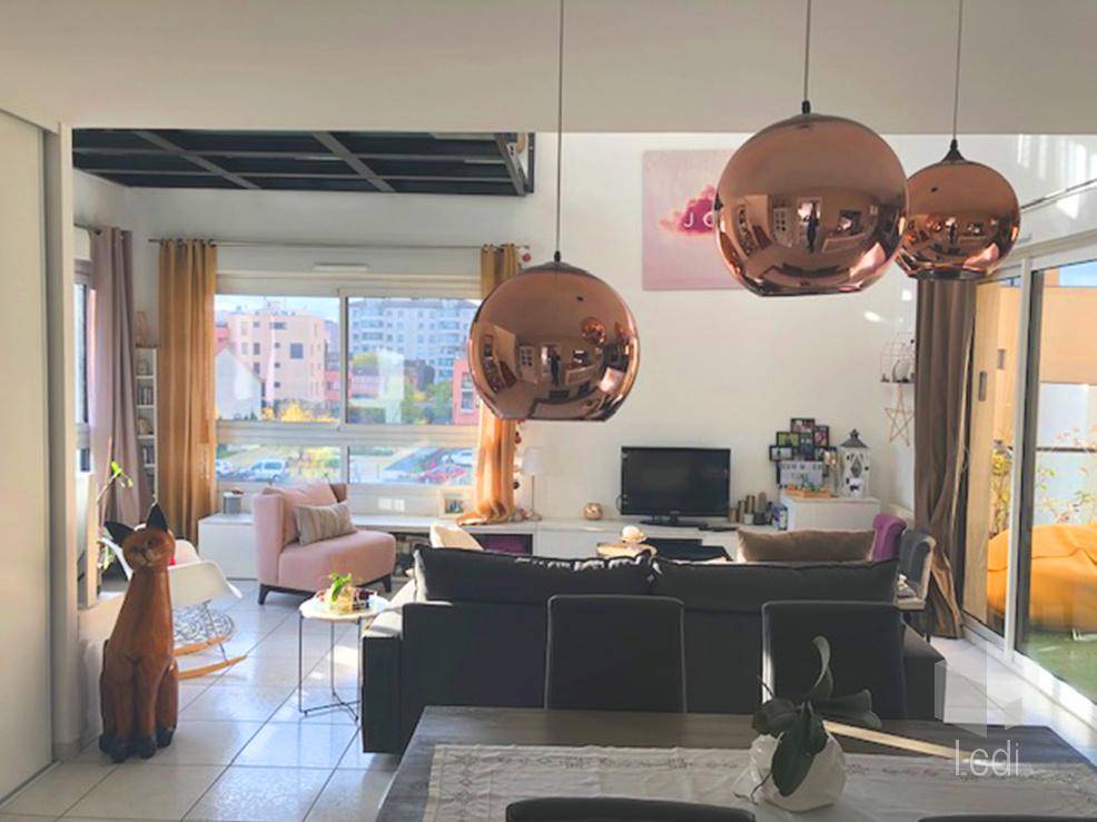 Image de l'annonce MONTÉLIMAR, appartement duplex 112 m2