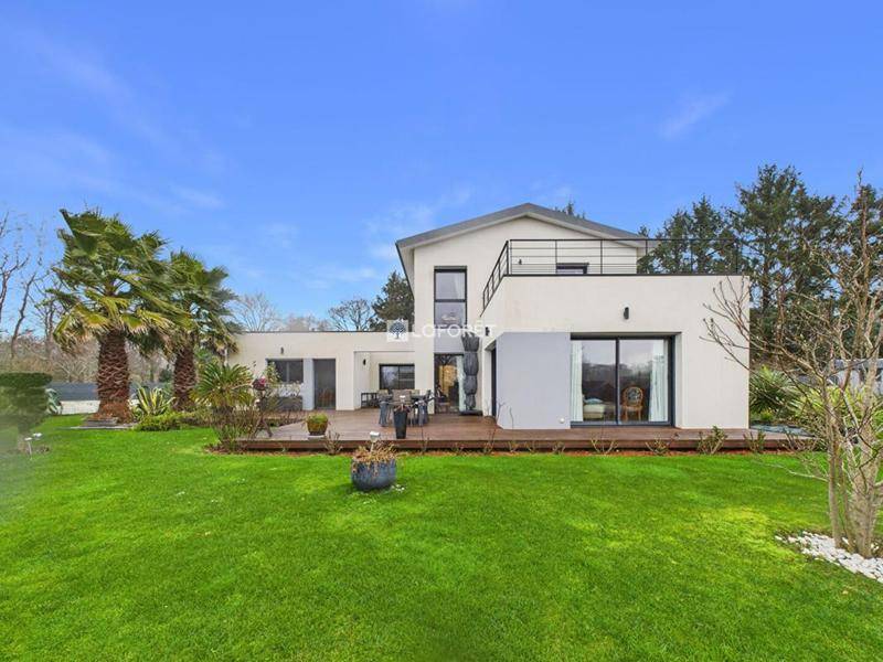 Image de l'annonce Maison Gouesnach 5 pièce(s) 186m2