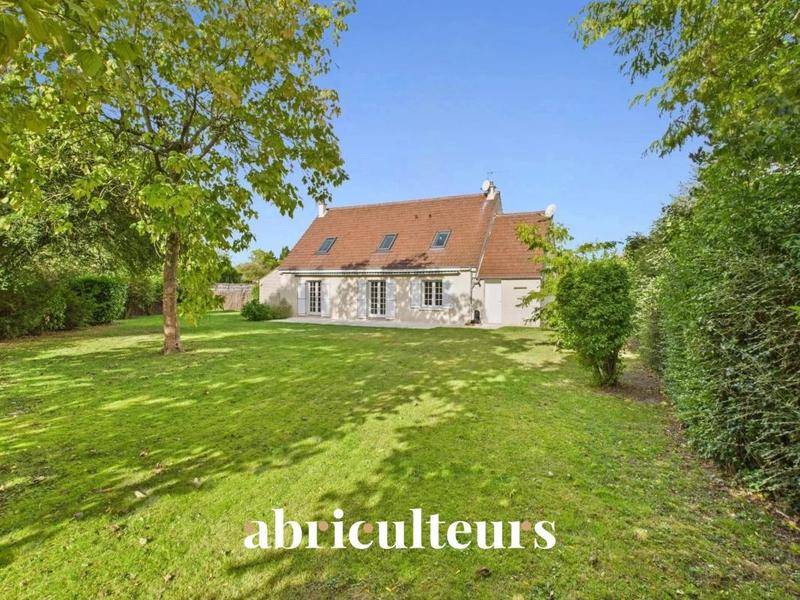 Image de l'annonce Maison familiale à Avilly St Léonard, beau…