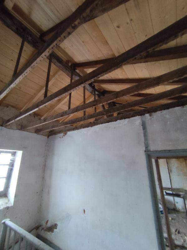 Image de l'annonce Loupes maison en pierre 71m² sur 350…