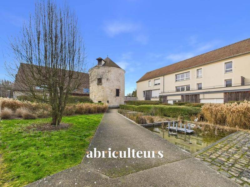 Image de l'annonce T2 de charme sous les combles -…