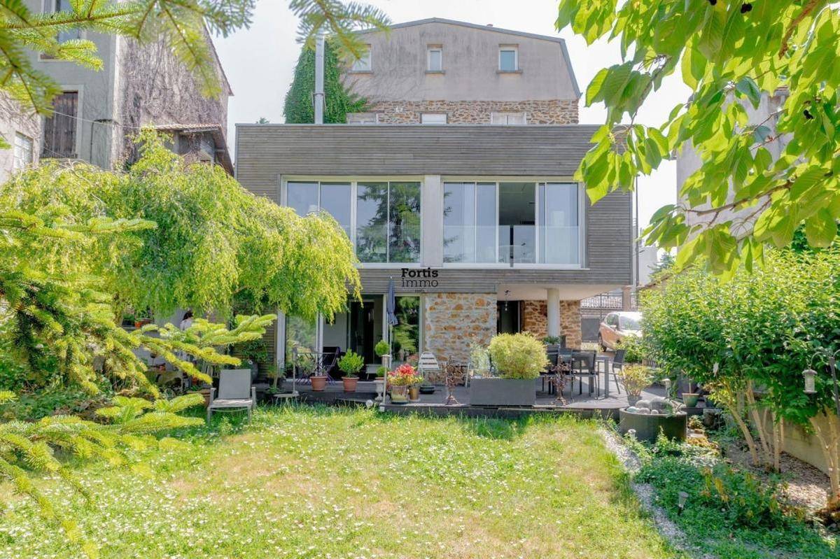 Image de l'annonce Fontenay Sous Bois - Maison familiale 230m2…
