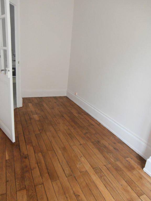 Image de l'annonce F2 - 44 RUE JABOULAY - LYON…