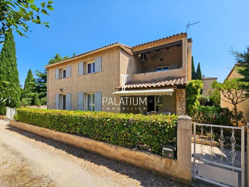 Image de l'annonce Villa familiale T6 de 167 m² avec…