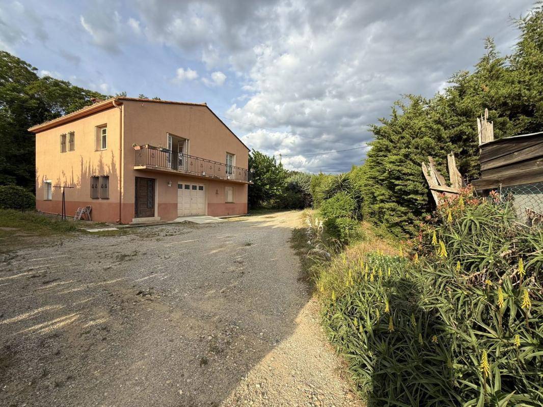 Image de l'annonce 🏡 Propriété à fort potentiel – Vue…