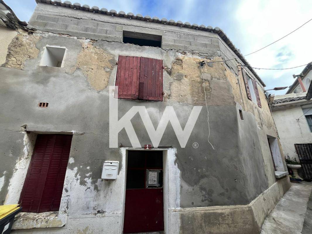 Image de l'annonce A VENDRE MAISON A RENOVER ENTIEREMENT A…