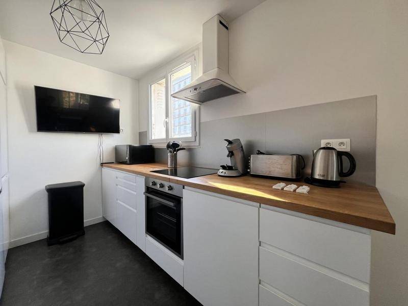 Image de l'annonce Chambre en colocation · 9 m² ·…