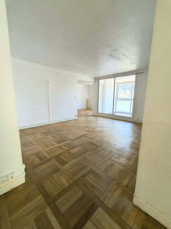 Image de l'annonce GRAND F5 RESIDENCE SECURISEE BAGNOLS-SUR-CEZE 30200