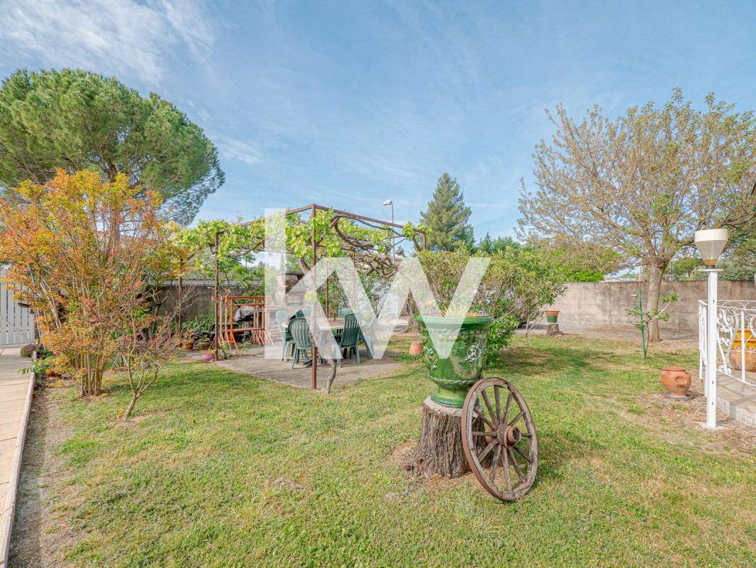 Image de l'annonce Villa T4 (90 m² + 30m²) à…