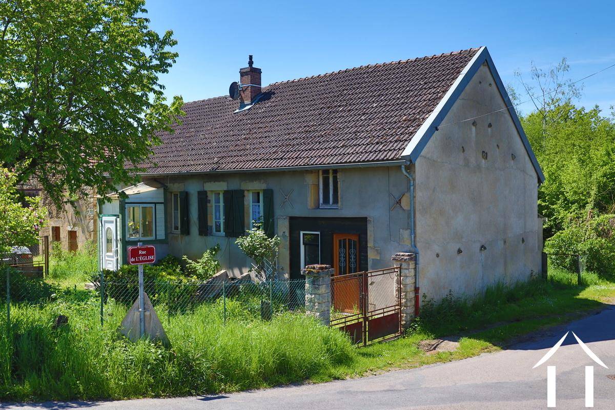 Image de l'annonce Petite ferme à l'orée d'un village du…