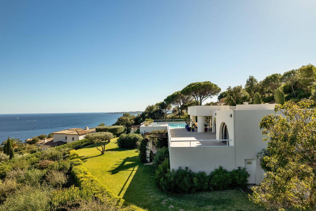 Image de l'annonce Villa 6 pièces de Prestige à Sainte-Maxime…