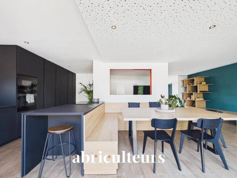 Image de l'annonce Maison d'architecte de 2011 - 220M2 -…