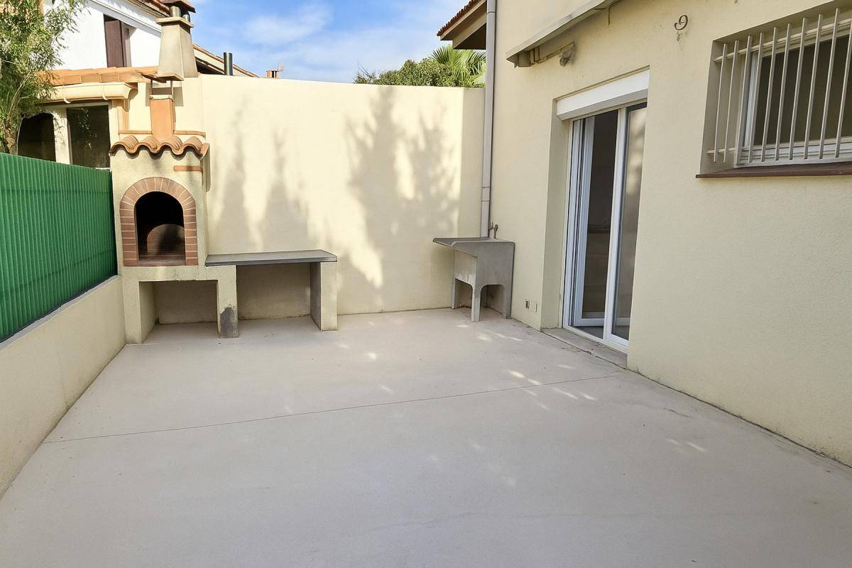 Image de l'annonce SAINT-ESTÈVE – Bel appartement en rez-de-chaussée entièrement…