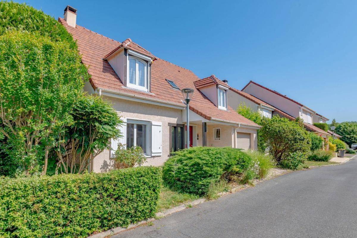 Image de l'annonce SOISY SUR SEINE - Maison de 135.22m²…