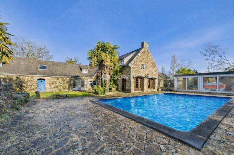 Image de l'annonce Maison Bannalec 11 pièce(s) 363 m2