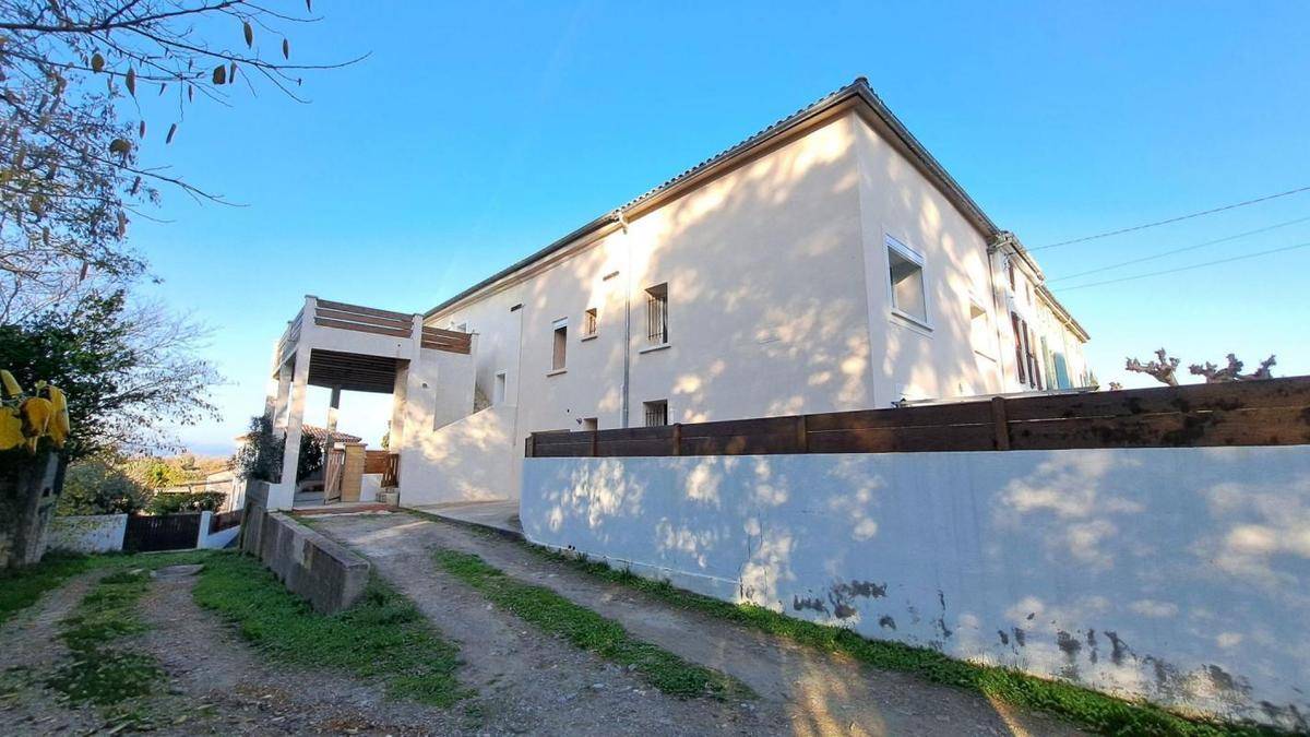 Image de l'annonce MAISON 275 m² avec 3 APT F2,…