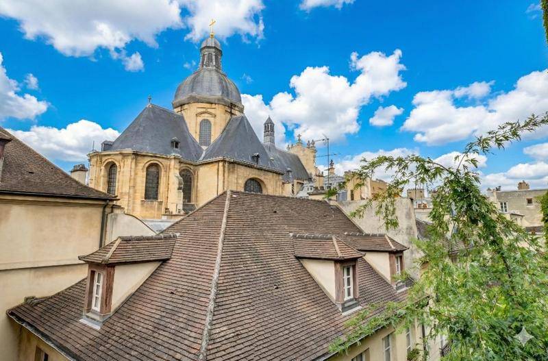 Image de l'annonce PARIS 4eme - CHARLEMAGNE - MAGNIFIQUE IMMEUBLE…