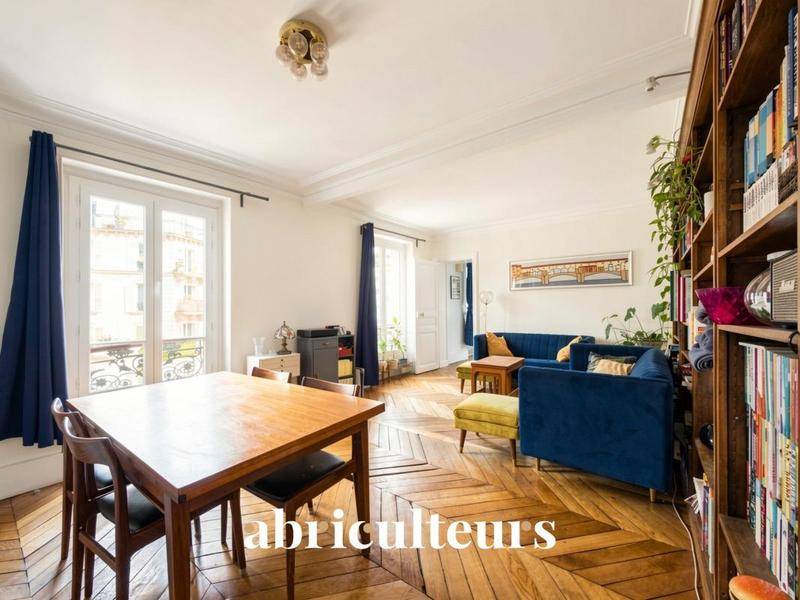 Image de l'annonce Appartement 3 pièces au pied du Sacré…