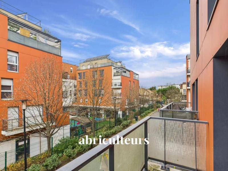 Image de l'annonce Familial - Appartement T4 - 77m² -…