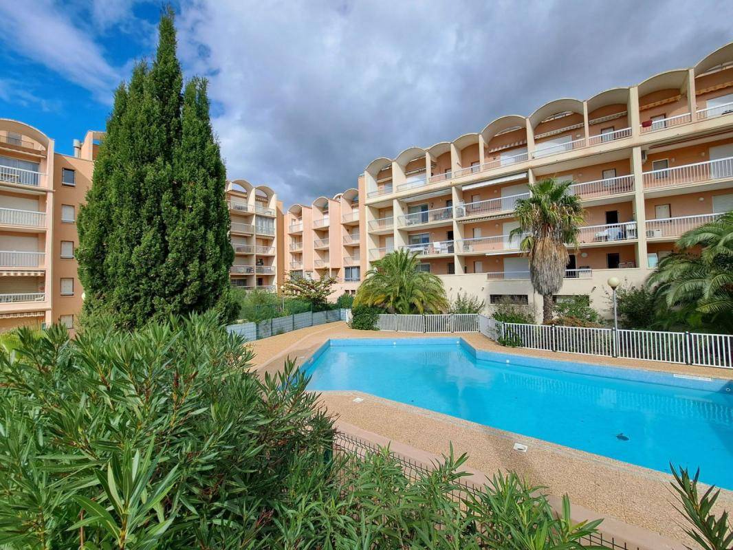 Image de l'annonce APT 2 PIÈCES 25.5 M² + TERRASSE…