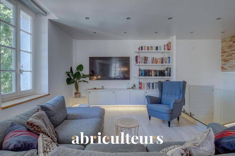 Image de l'annonce Spacieux appartement traversant de 103,72 m² en…