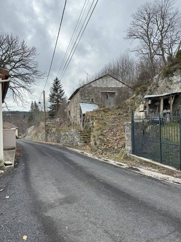 Image de l'annonce MAISON ET HANGAR A RENOVER