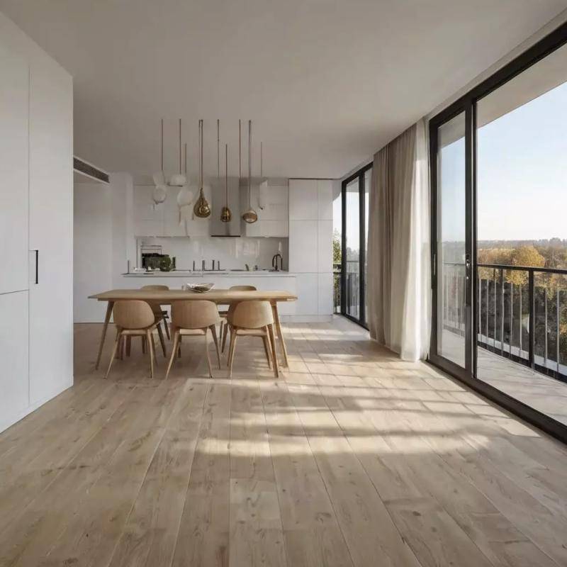 Image de l'annonce 3 PIECES TRAVERSANT EN ETAGE AVEC TERRASSE