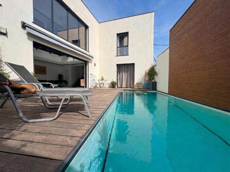 Image de l'annonce NÎMES JEAN JAURÈS — Maison contemporaine, piscine,…