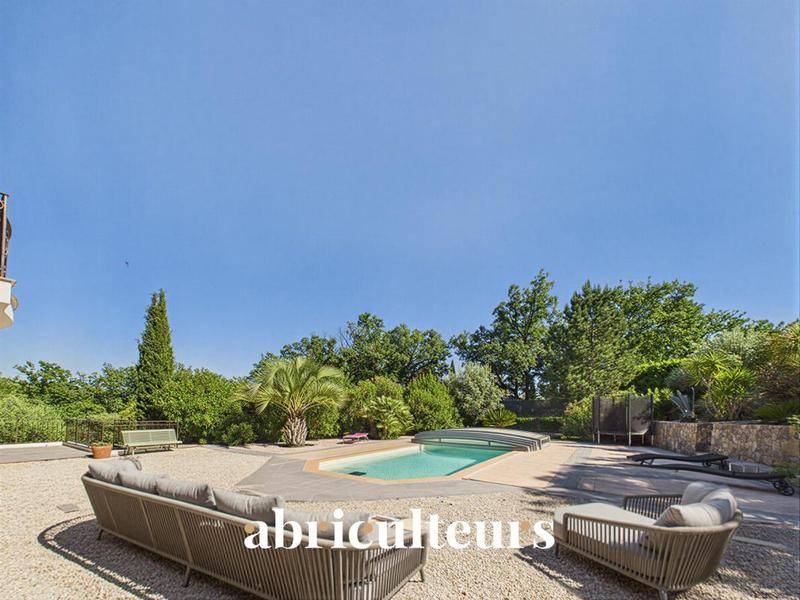 Image de l'annonce Élégante villa familiale de 250 m² –…