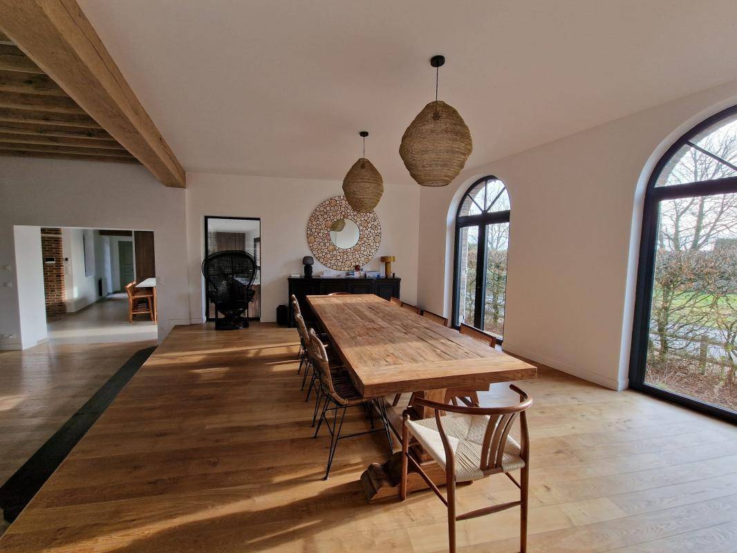 Image de l'annonce Belle propriété | 260m² | La Vieille-Lyre…