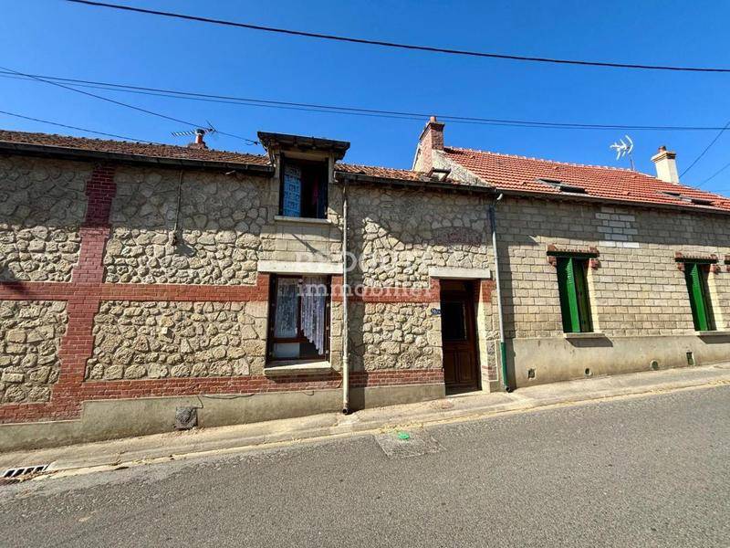 Image de l'annonce À VENDRE – MAISON A CERSEUIL