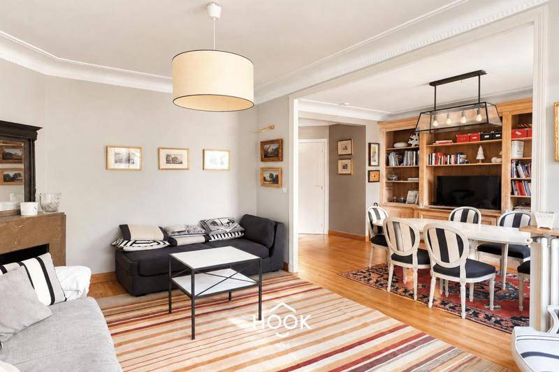 Image de l'annonce Paris 15e, rue de Dantzig : 67…