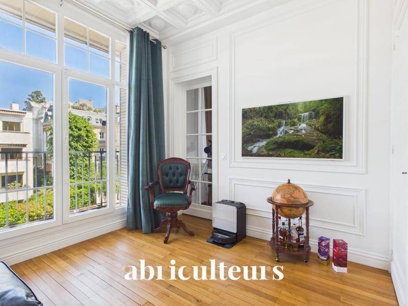 Image de l'annonce Appartement familial - 189 m² - 7…