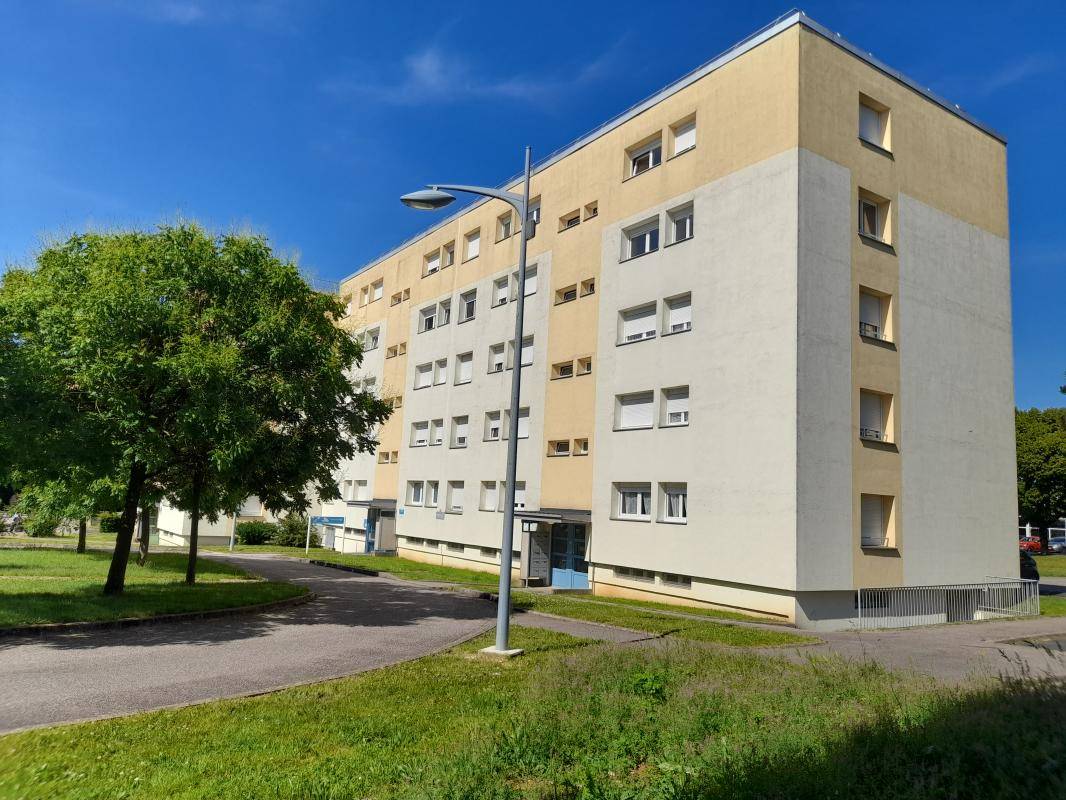 Image de l'annonce TYPE 4 NEUFCHATEAU