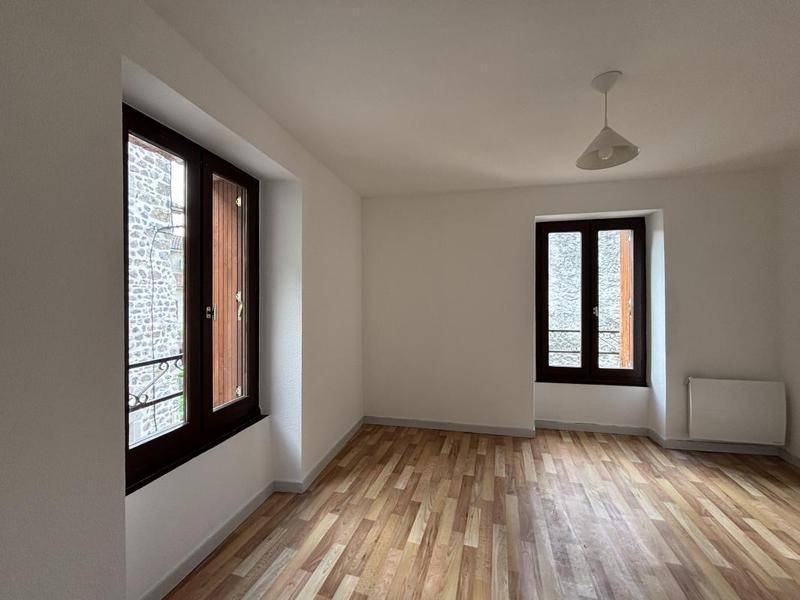 Image de l'annonce Maison T2 32.67 m² VOREY