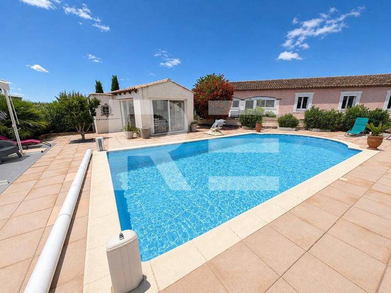 Image de l'annonce A VENDRE MAISON DE PLAIN-PIED AVEC PISCINE…