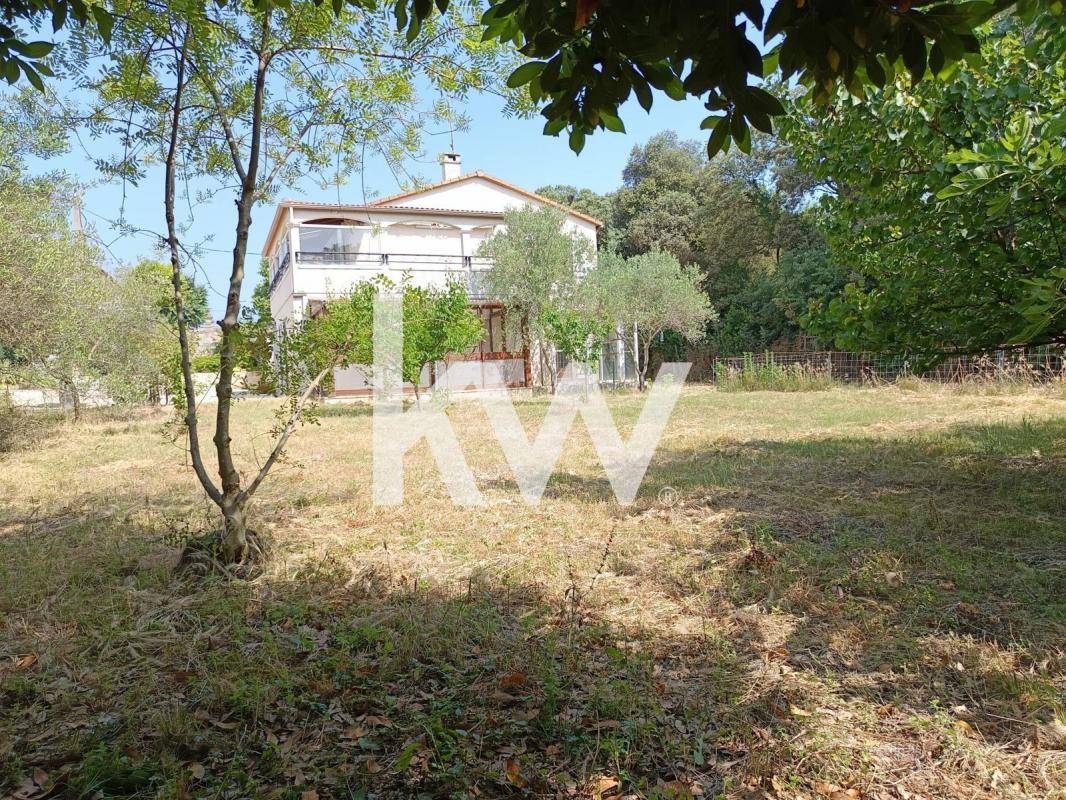 Image de l'annonce Aubais village maison double habitation sur grand…