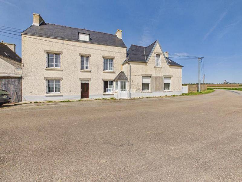 Image de l'annonce Maison Plozevet 9 pièces 232 m2