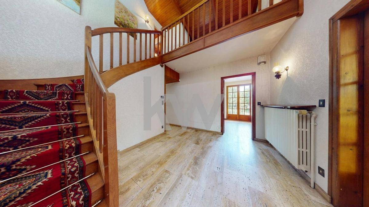 Image de l'annonce VENTE d'une maison de 7 pièces (195…