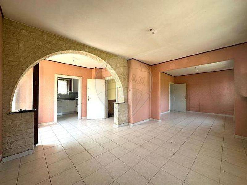 Image de l'annonce Maison 6 chambre(s) à vendre
