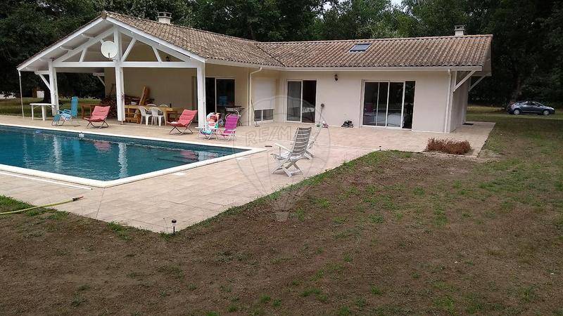 Image de l'annonce Maison 6 chambre(s) à vendre