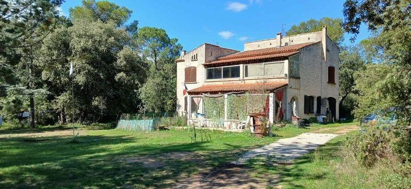 Image de l'annonce TRES GRANDE VILLA SUR 1HA DE TERRAIN…