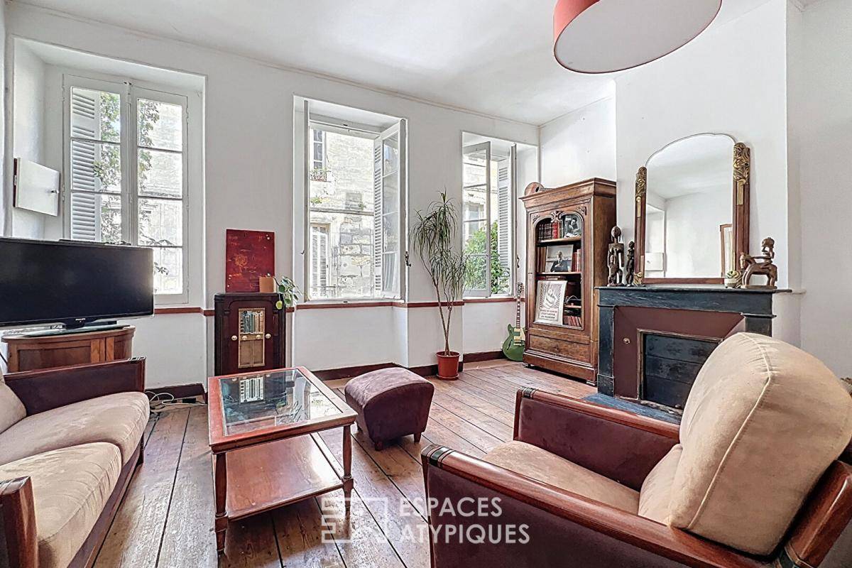 Image de l'annonce Maison avec garage et patio intérieur plein…