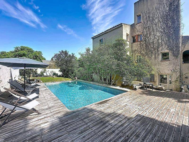 Image de l'annonce Maison 9 chambre(s) à vendre