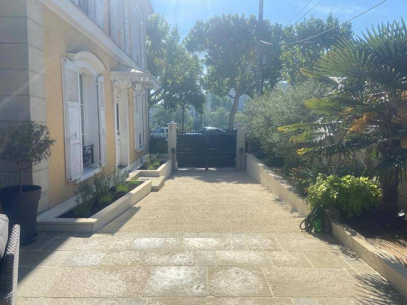 Image de l'annonce Maison Bourgeoise 134m² – Vue Seine, Jardin…