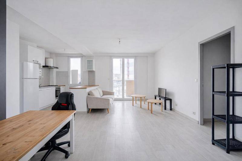 Image de l'annonce À vendre – Appartement 70 m² –…